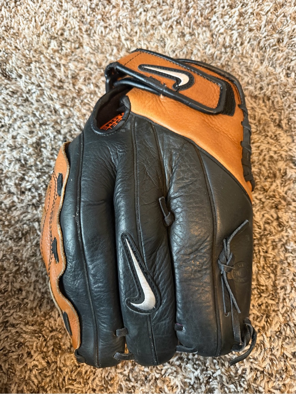 Nike Baseball Glove Left Hand 13”